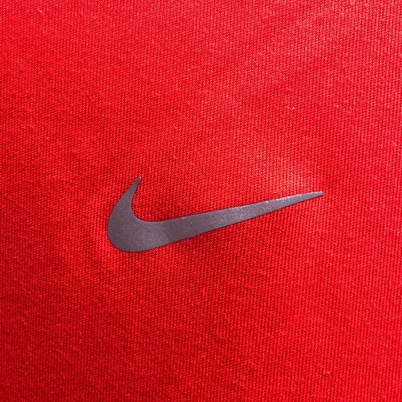 Nike red long sleeve athletic top - Picture 2 of 5